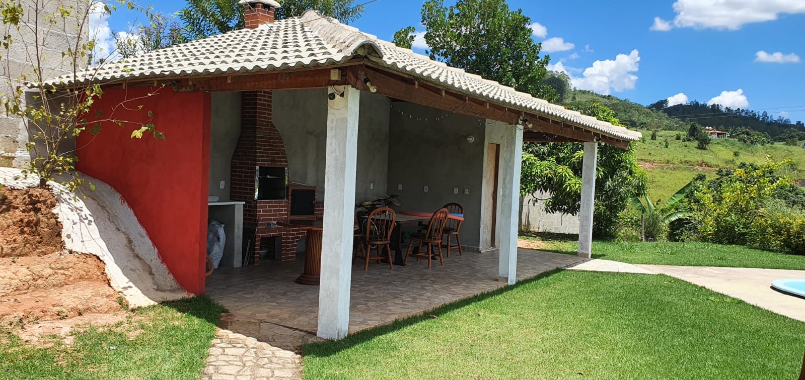 Chácara de 1.165 m² em Redenção da Serra, SP