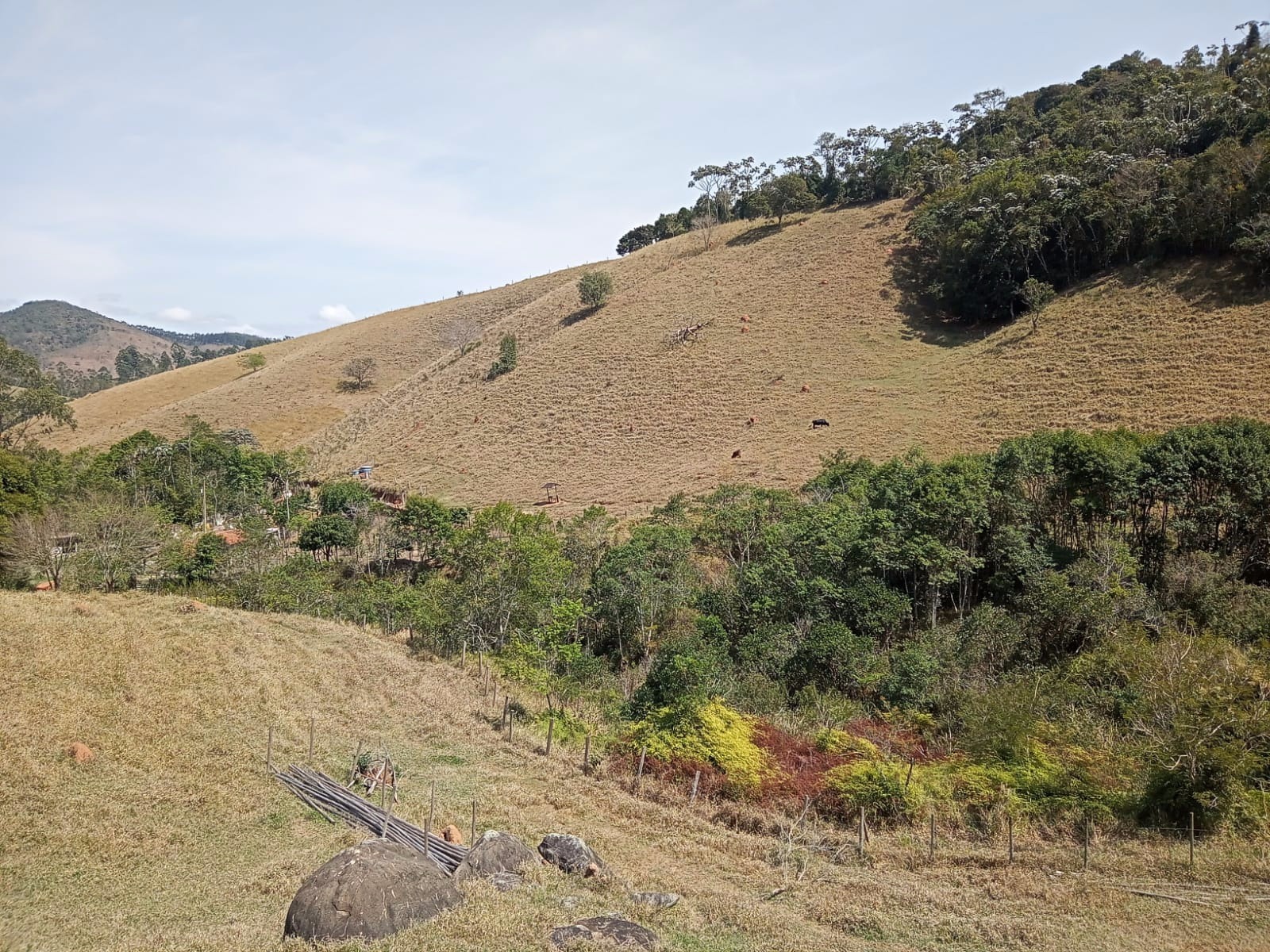 Sítio de 10 ha em Paraibuna, SP