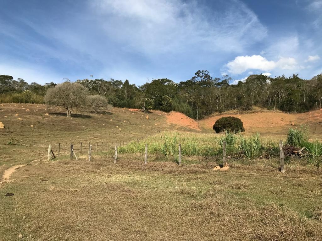 Sítio de 4 ha em Paraibuna, SP