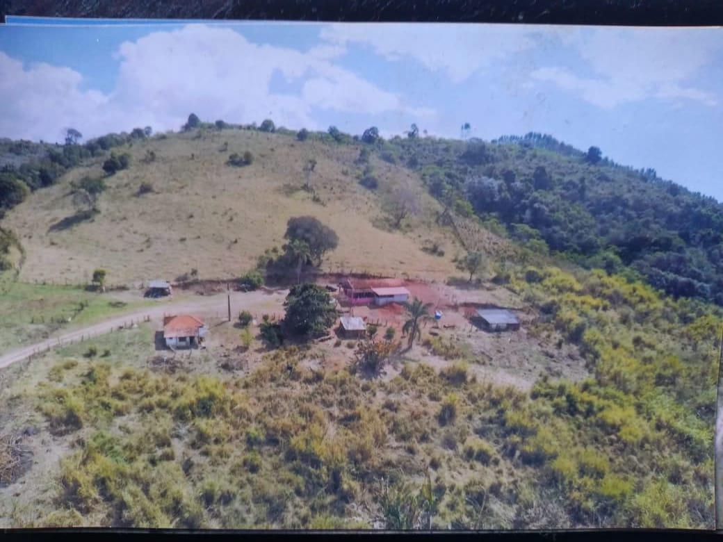 Sítio de 41 ha em Silvianópolis, MG