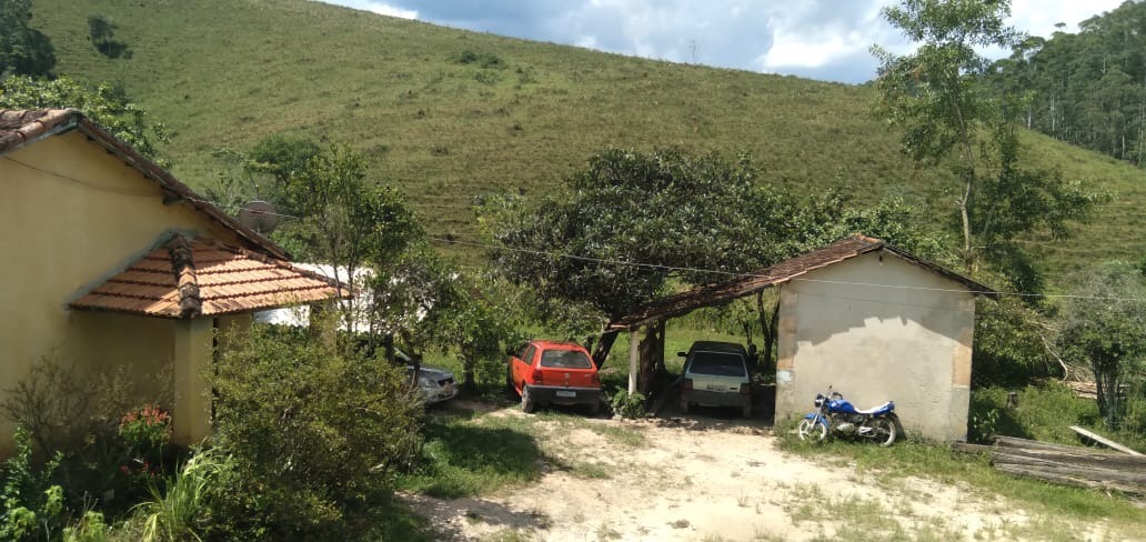 Sítio de 12 ha em São José dos Campos, SP