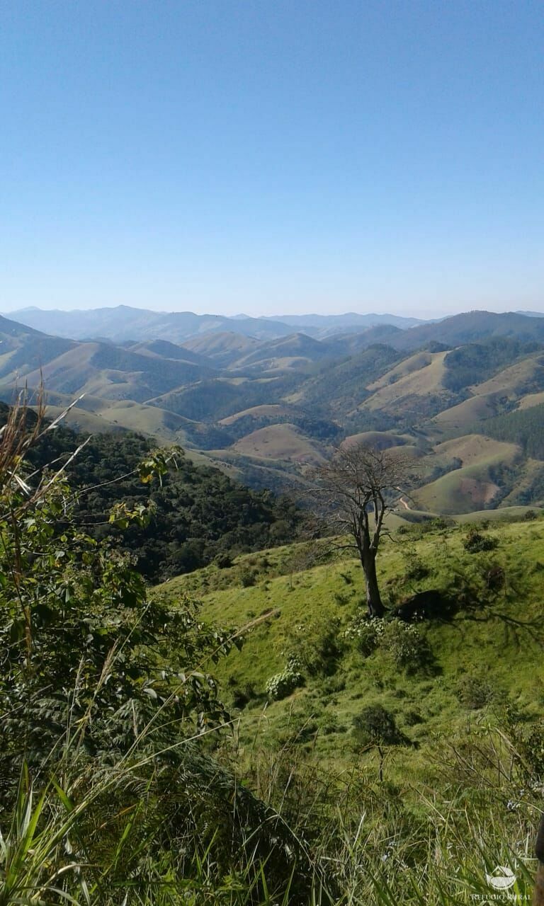 Sítio de 34 ha em São José dos Campos, SP