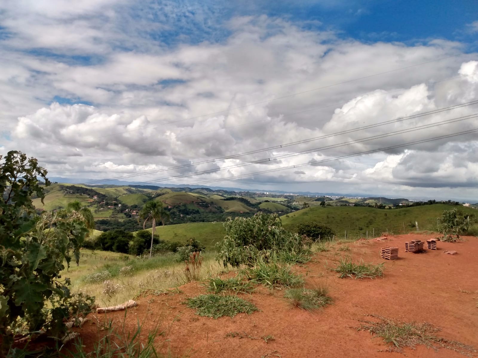 Terreno de 1 ha em São José dos Campos, SP