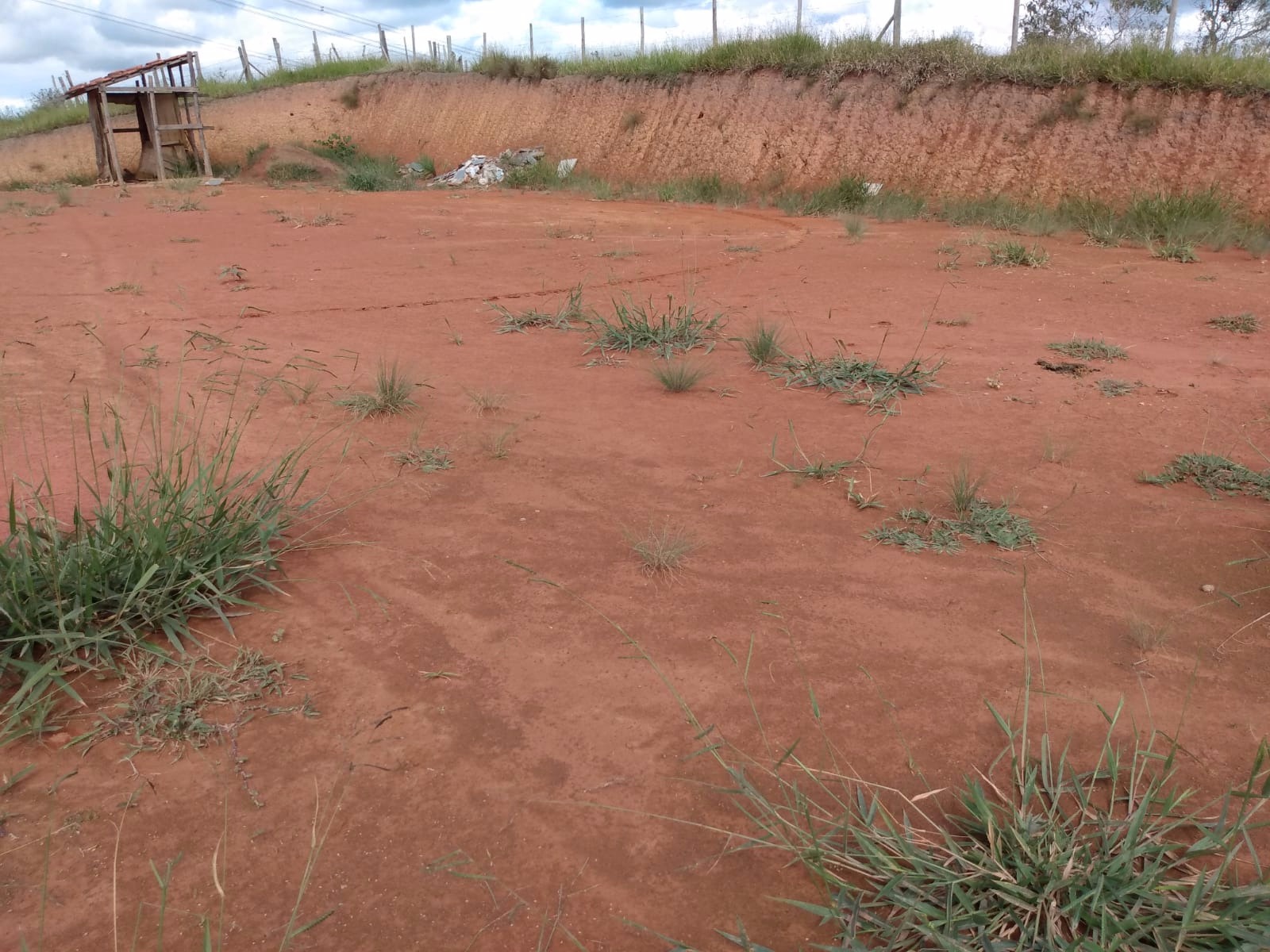 Terreno de 1 ha em São José dos Campos, SP