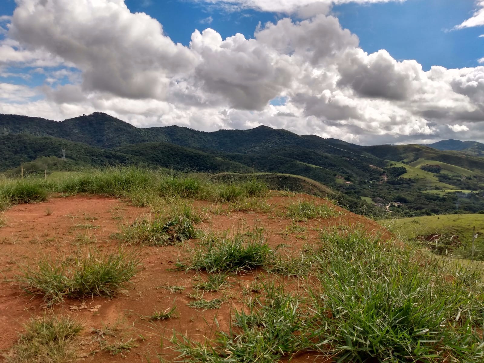 Terreno de 1 ha em São José dos Campos, SP