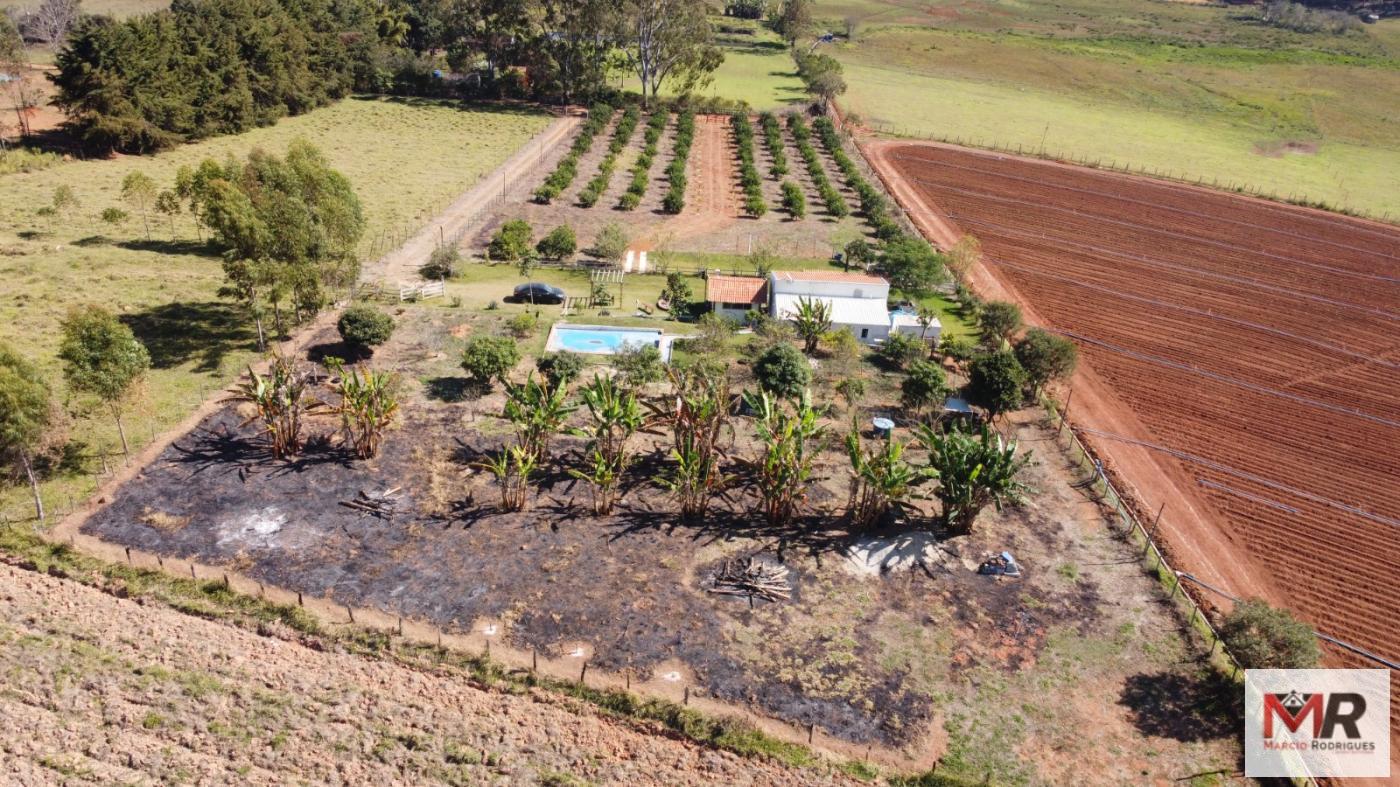 Sítio de 9.750 m² em Silvianópolis, MG