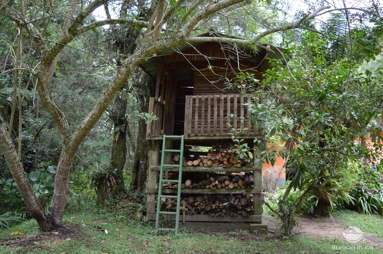 Sítio de 4 ha em Sapucaí-Mirim, MG