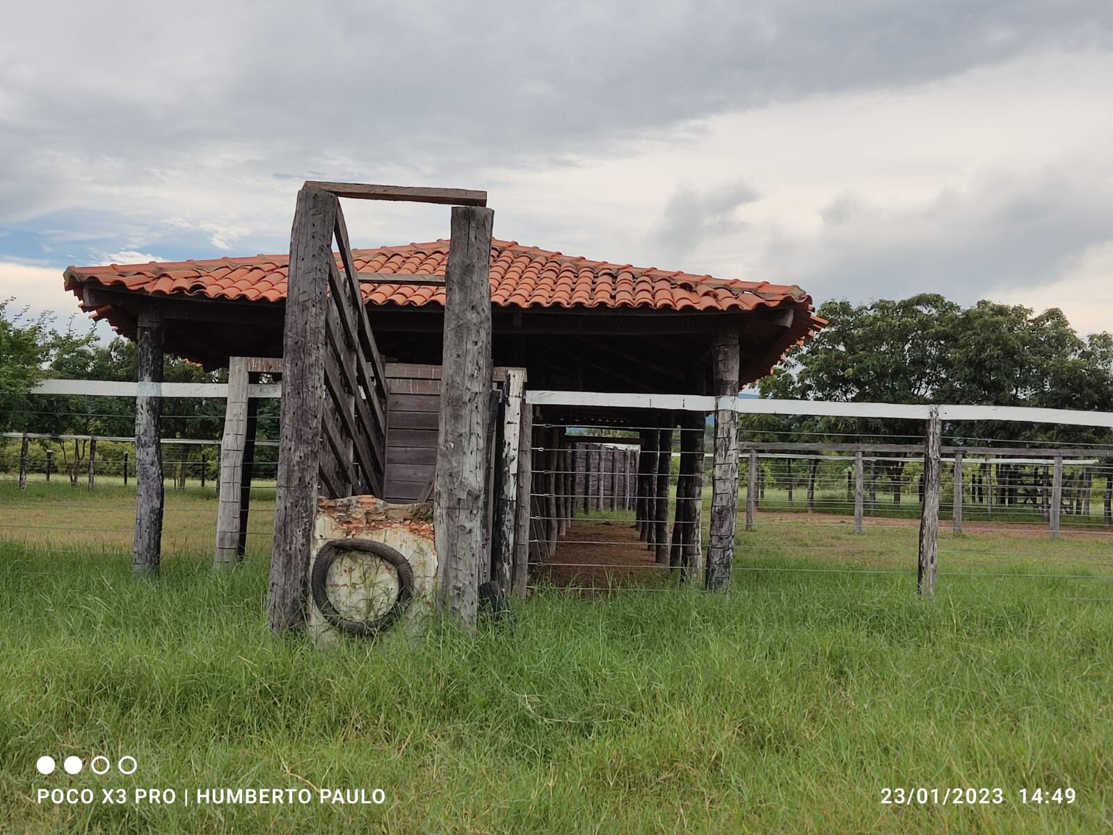 Fazenda de 2.090 ha em Muquém do São Francisco, BA