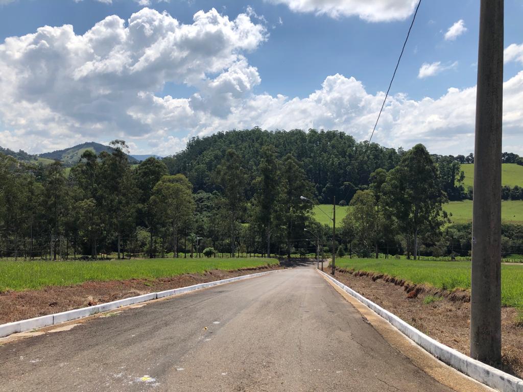 Terreno de 300 m² em Pouso Alegre, MG