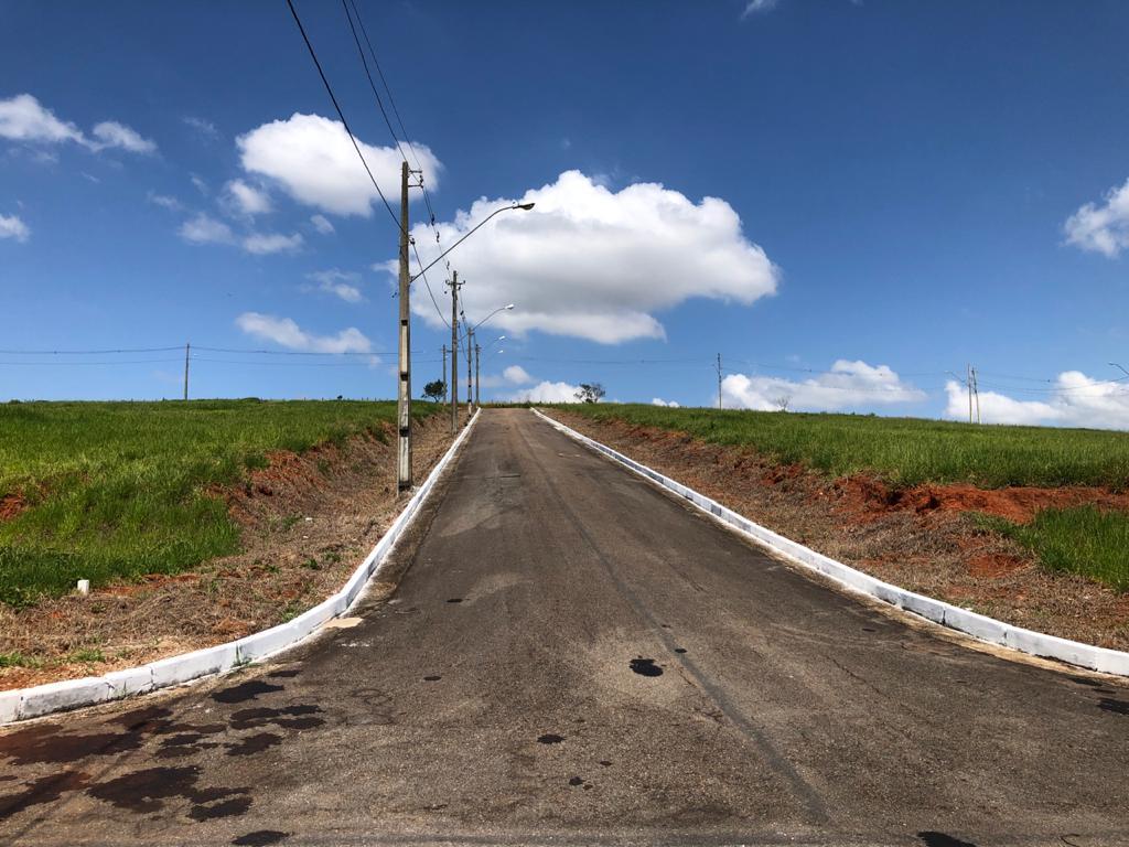 Terreno de 300 m² em Pouso Alegre, MG