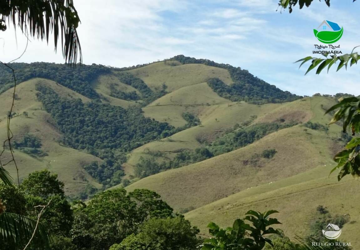 Sítio de 15 ha em São José dos Campos, SP