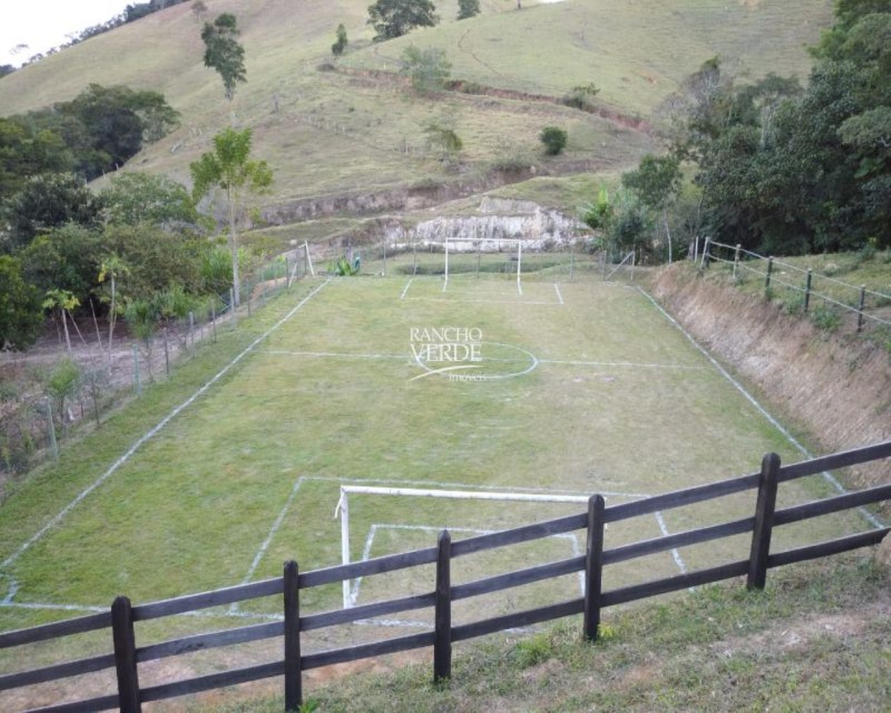 Sítio de 31 ha em Natividade da Serra, SP