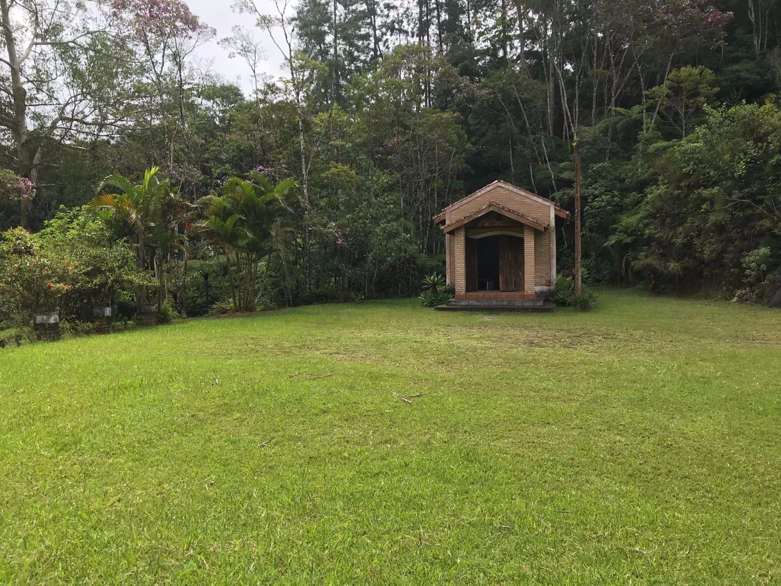 Chácara de 2 ha em Paraibuna, SP