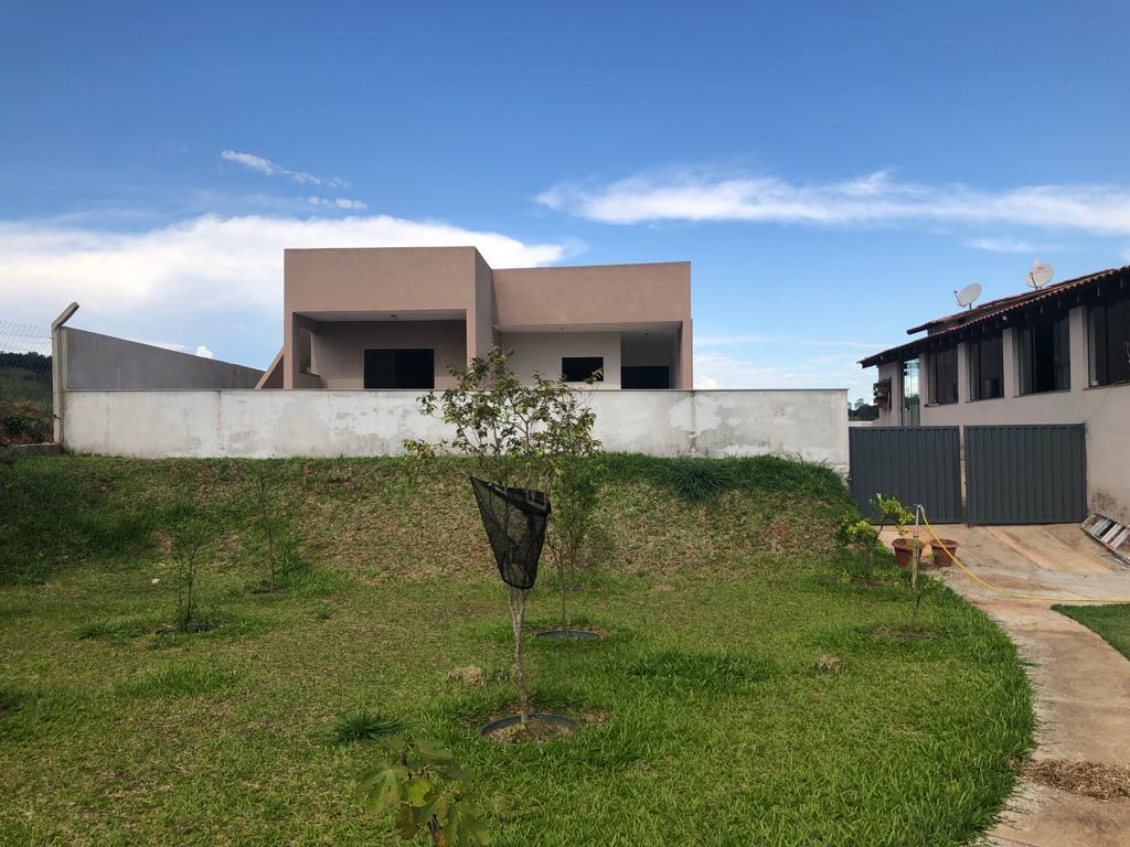 Chácara de 1.000 m² em Pouso Alegre, MG