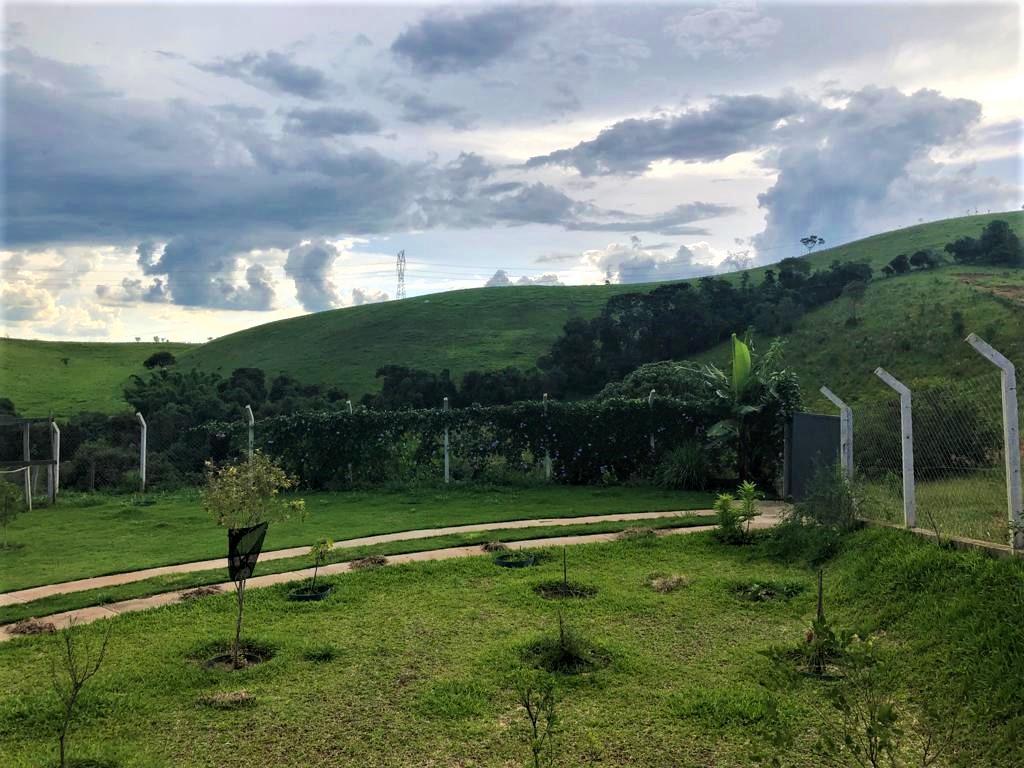 Chácara de 1.000 m² em Pouso Alegre, MG