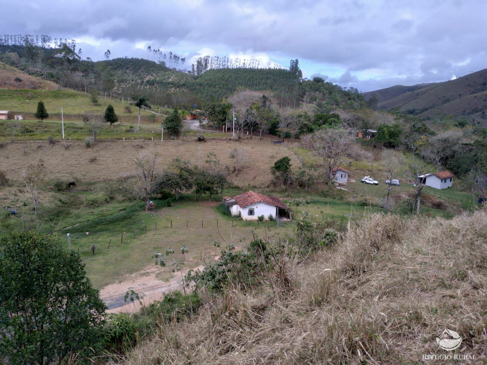 Sítio de 4 ha em São José dos Campos, SP