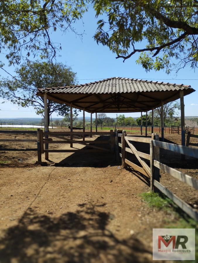 Fazenda de 20 ha em Abaeté, MG