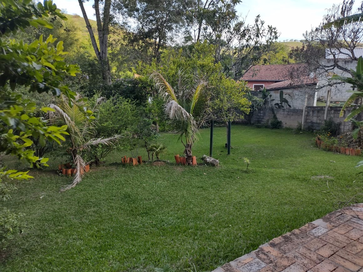 Chácara de 2.600 m² em Jambeiro, SP