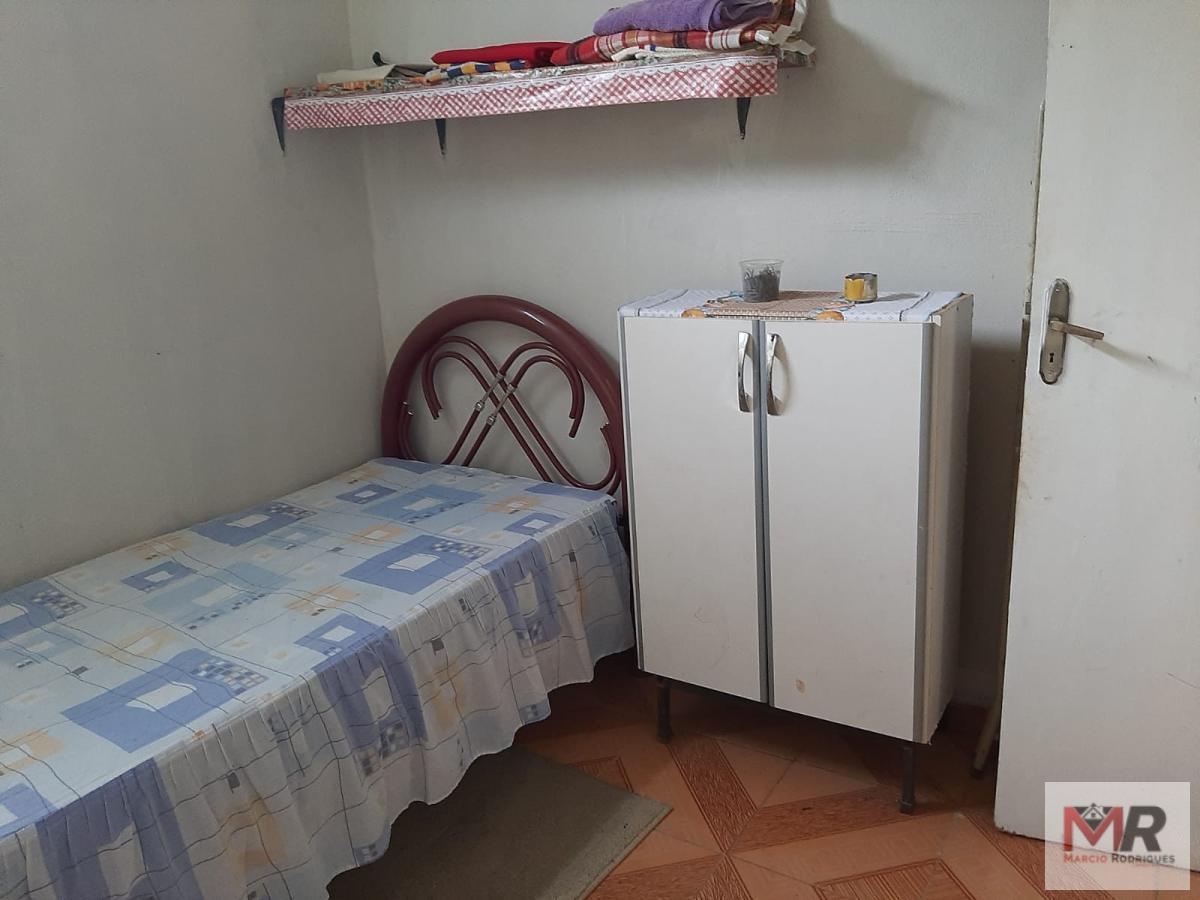 Sítio de 930 m² em Pouso Alegre, MG