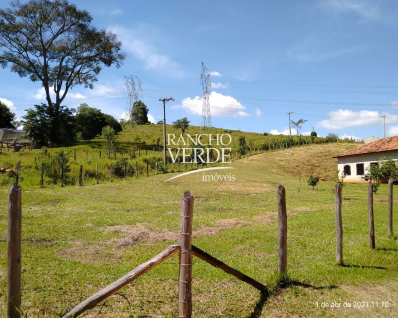 Sítio de 2 ha em Taubaté, SP