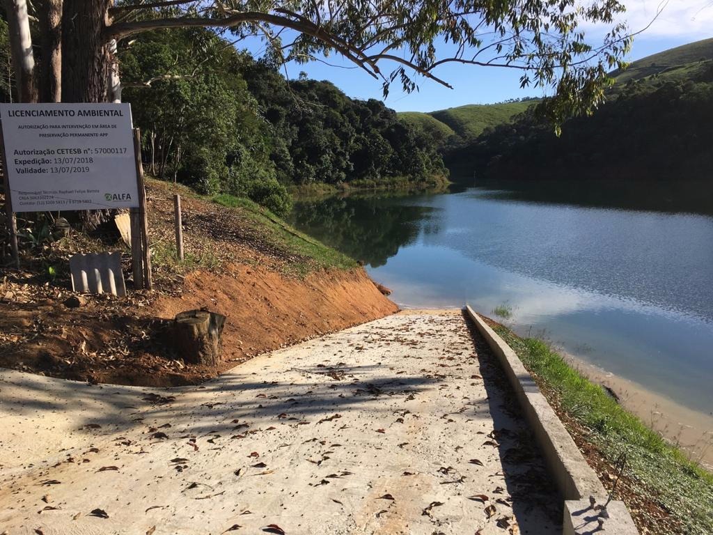 Chácara de 1 ha em São José dos Campos, SP