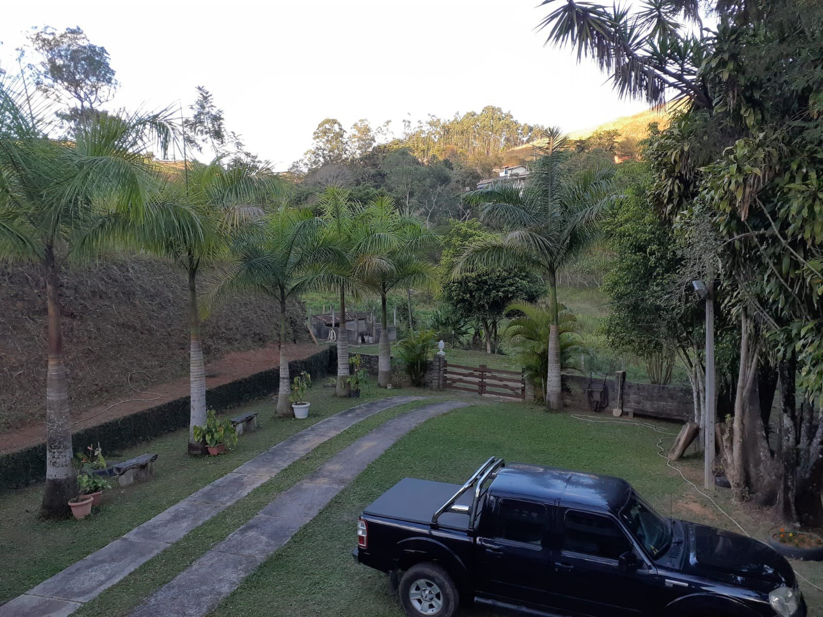 Sítio de 5 ha em São José dos Campos, SP