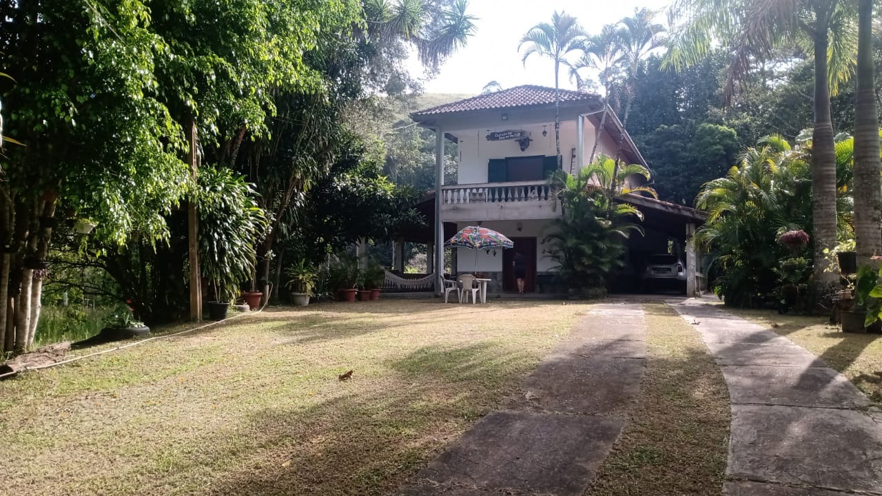 Sítio de 5 ha em São José dos Campos, SP