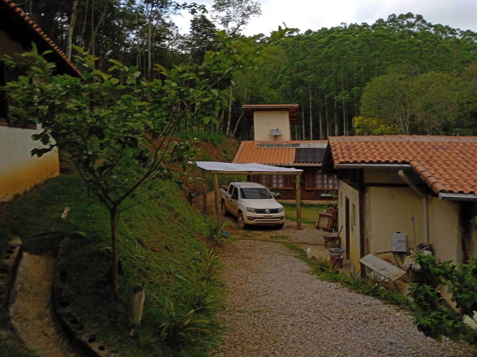 Sítio de 6 ha em Paraibuna, SP