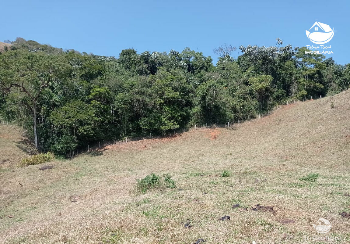 Sítio de 14 ha em Monteiro Lobato, SP