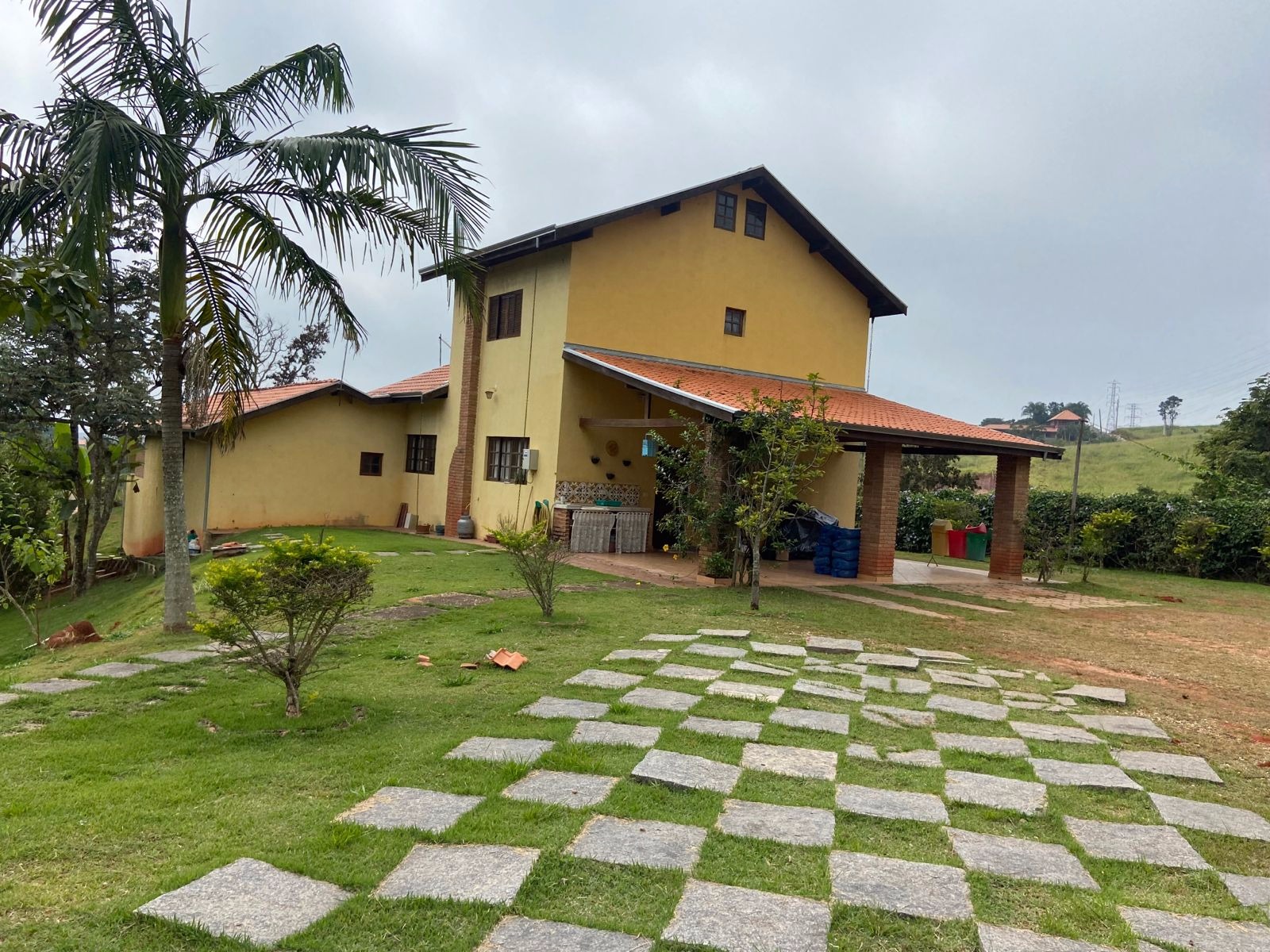 Chácara de 1.300 m² em Caçapava, SP