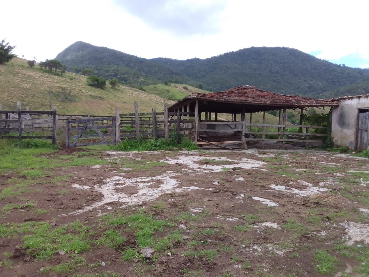 Fazenda de 73 ha em Natividade da Serra, SP