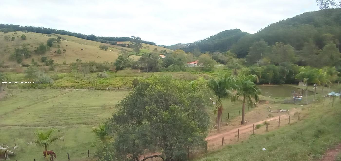 Sítio de 15 ha em Paraibuna, SP