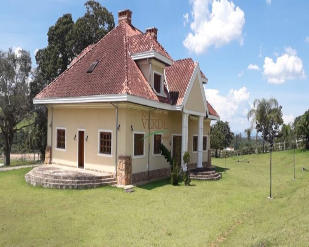 Haras de 28 ha em Jacareí, SP