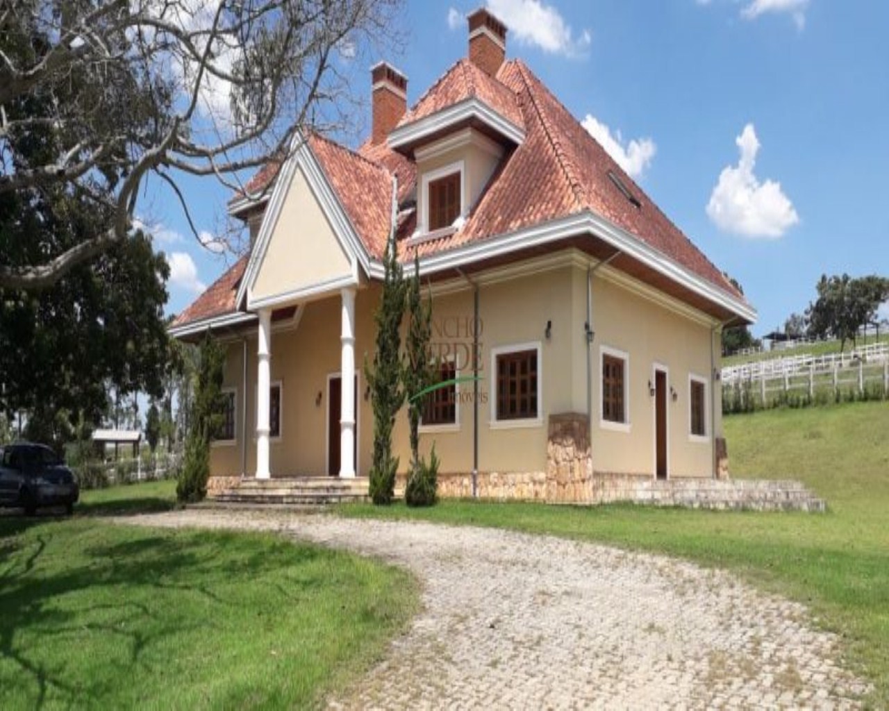 Haras de 28 ha em Jacareí, SP