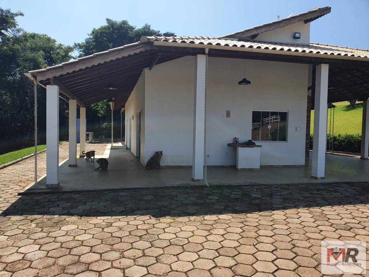 Fazenda de 242 ha em Cruzília, MG