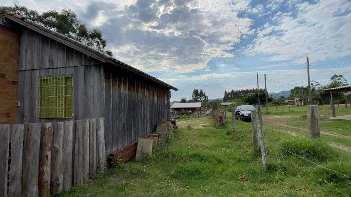 Chácara de 6.800 m² em Santo Antônio da Patrulha, RS