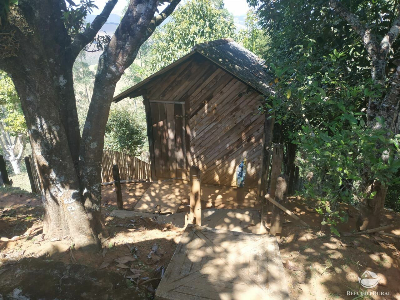 Sítio de 4 ha em São José dos Campos, SP