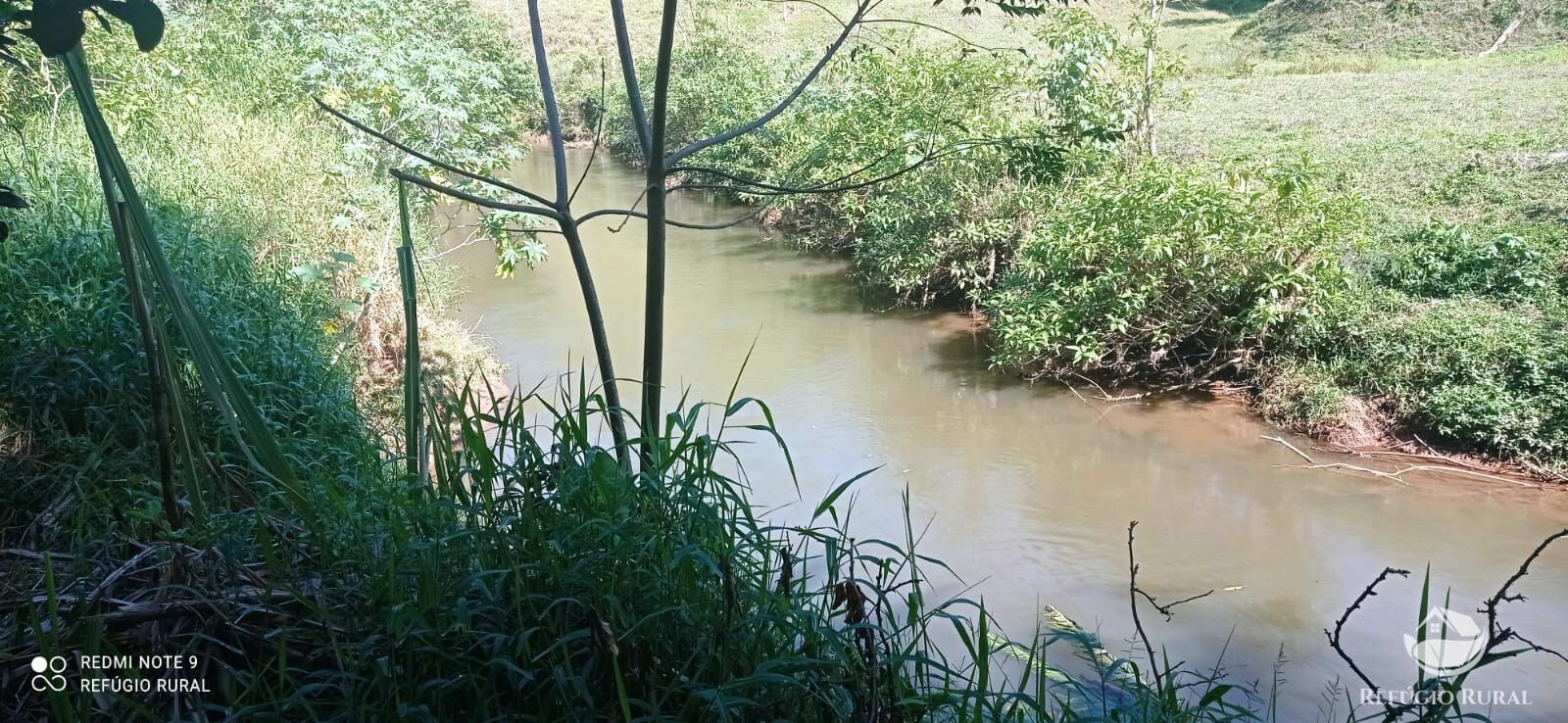 Sítio de 4 ha em São José dos Campos, SP