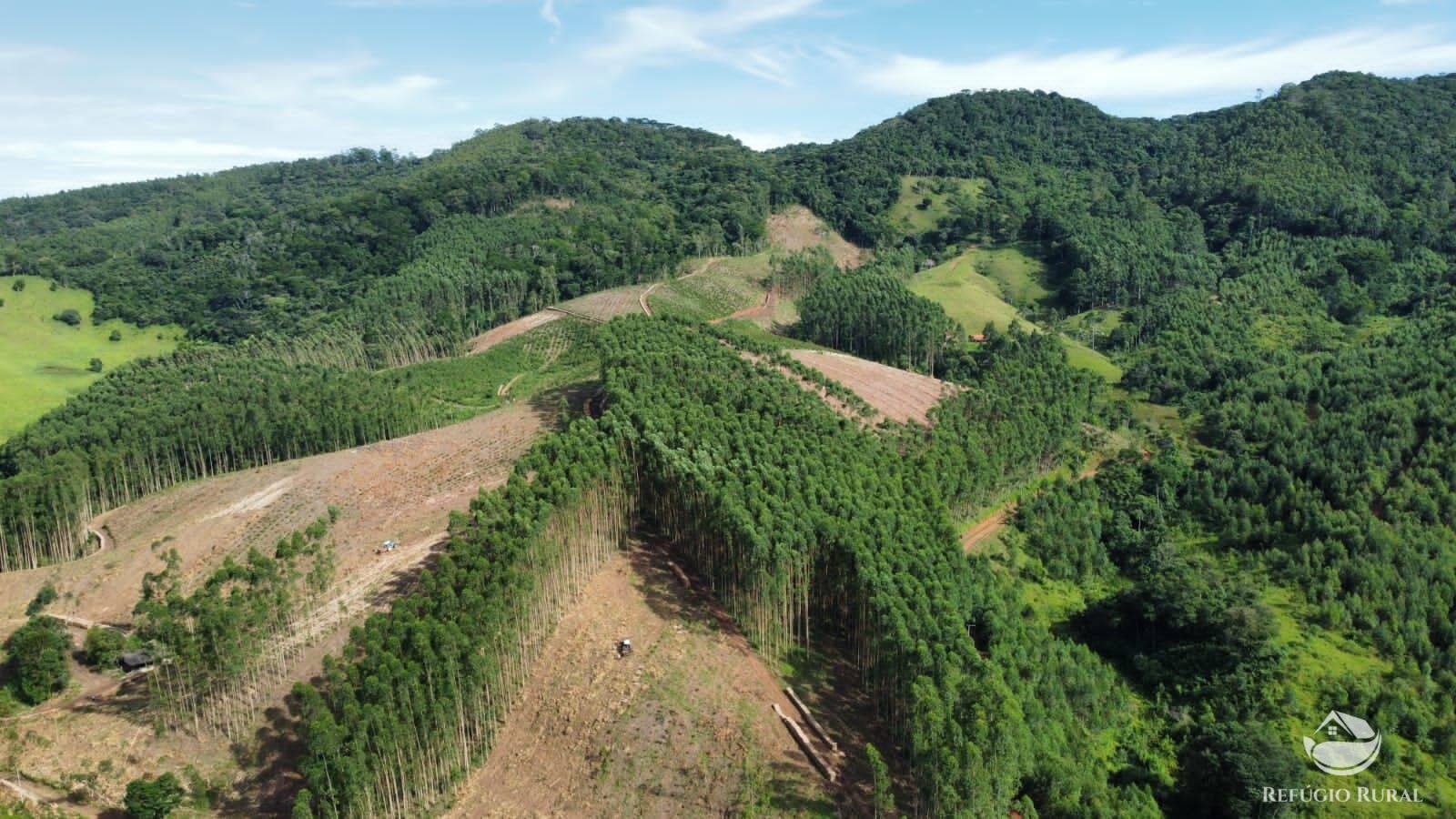 Fazenda de 108 ha em Piracaia, SP