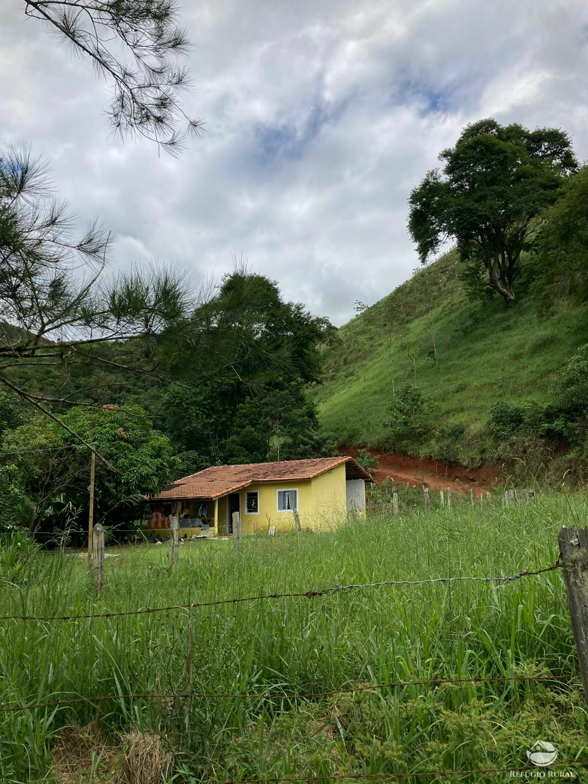 Sítio de 53 ha em Monteiro Lobato, SP