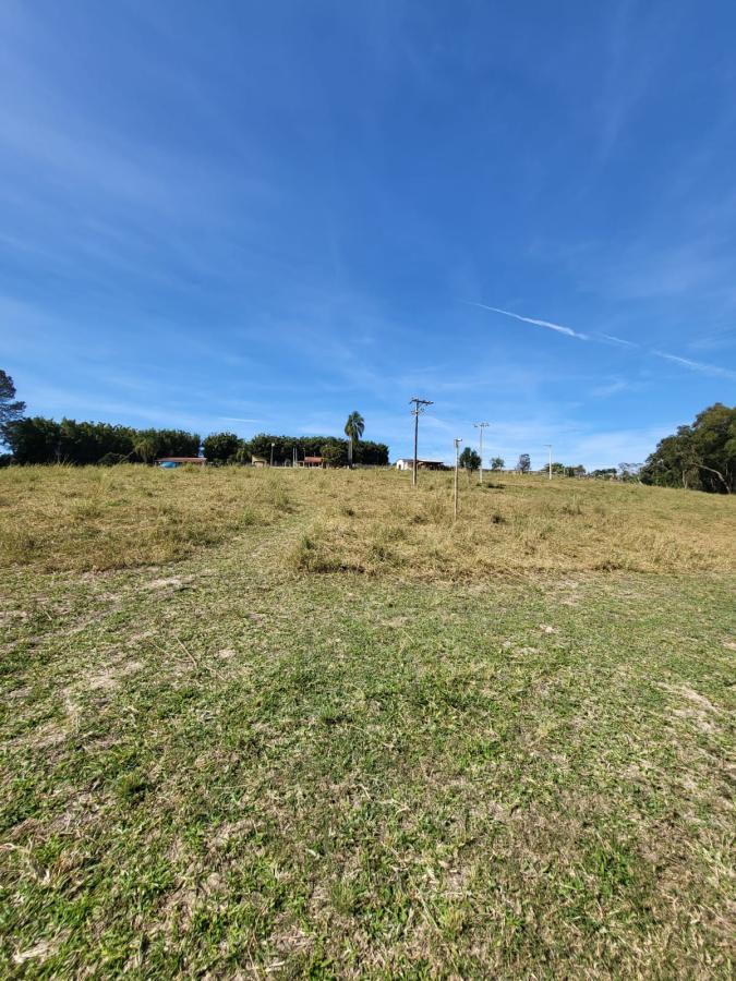 Sítio de 10 ha em São Miguel Arcanjo, SP