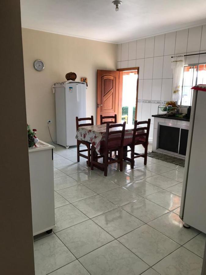 Chácara de 1.500 m² em Vargem, SP