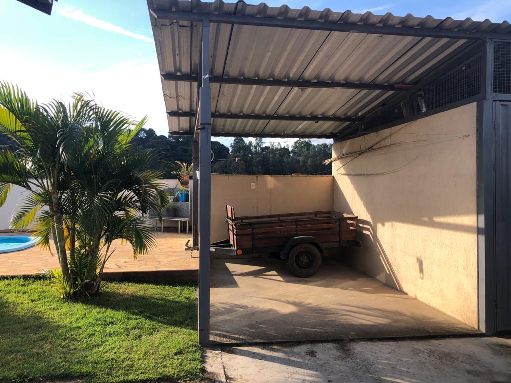 Sítio de 1.650 m² em Pouso Alegre, MG