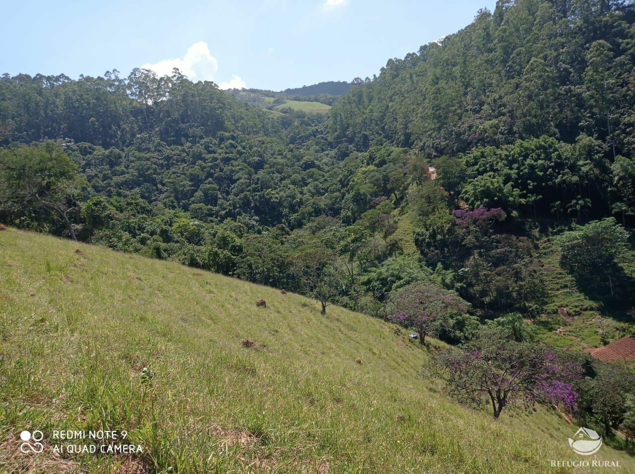 Sítio de 14 ha em Monteiro Lobato, SP