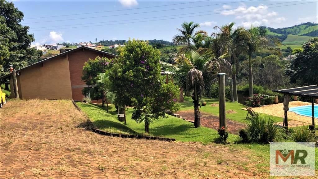 Sítio de 8.000 m² em Pouso Alegre, MG