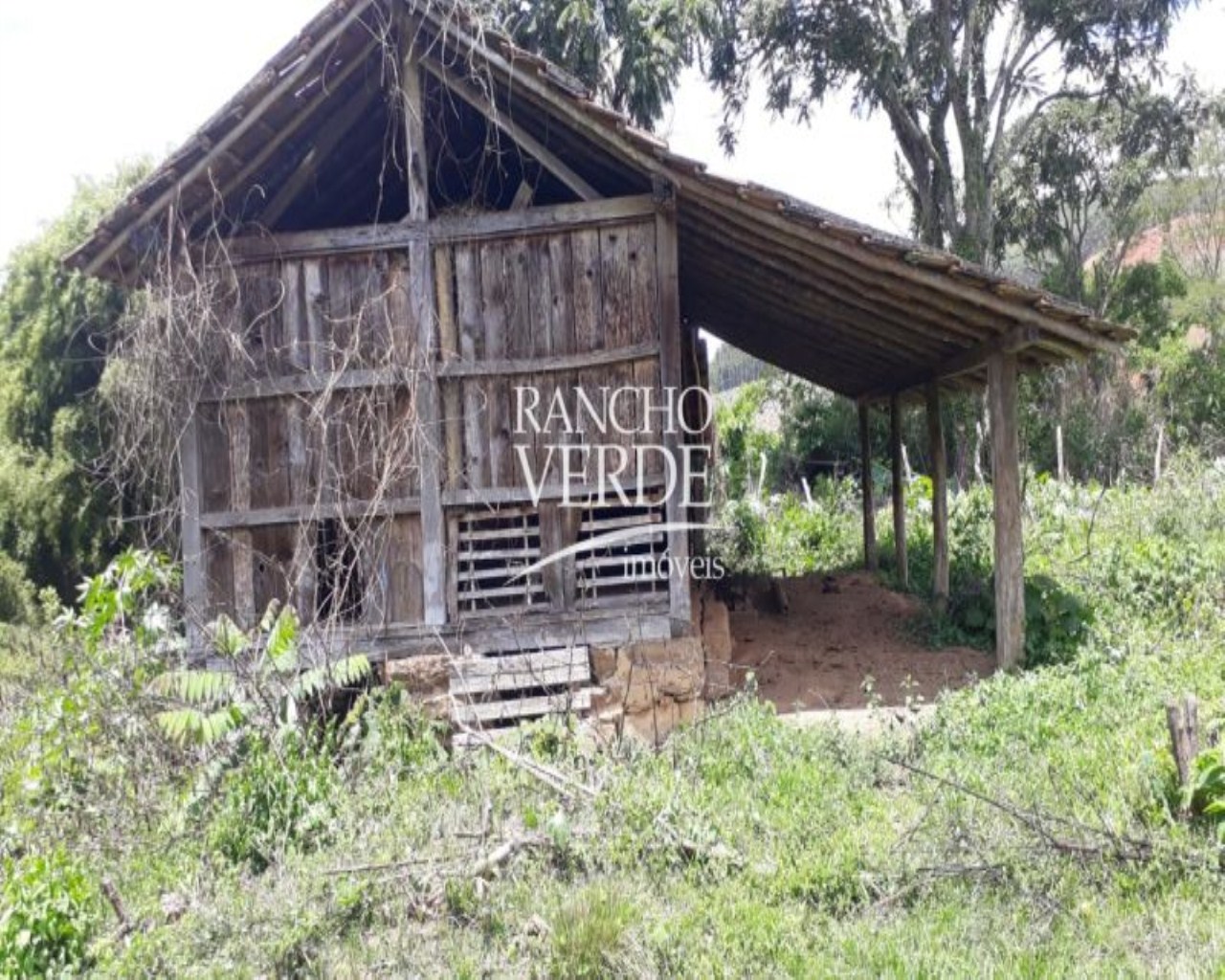 Fazenda de 169 ha em São Lourenço, MG