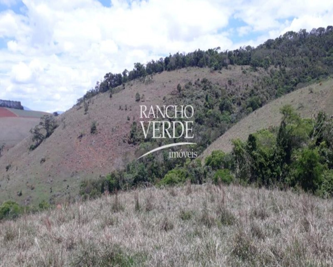 Fazenda de 169 ha em São Lourenço, MG