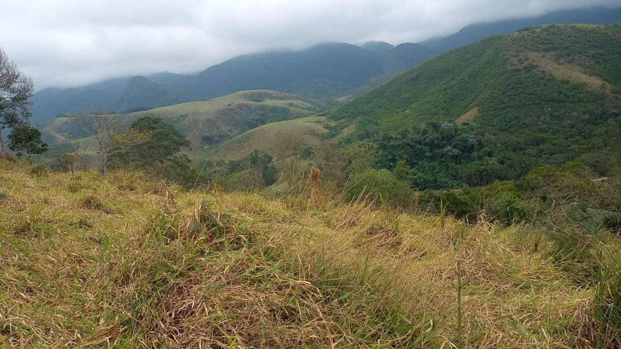 Terreno de 2 ha em São José dos Campos, SP