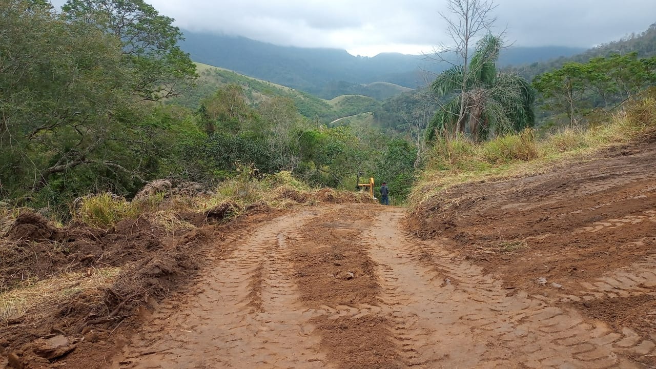 Terreno de 2 ha em São José dos Campos, SP