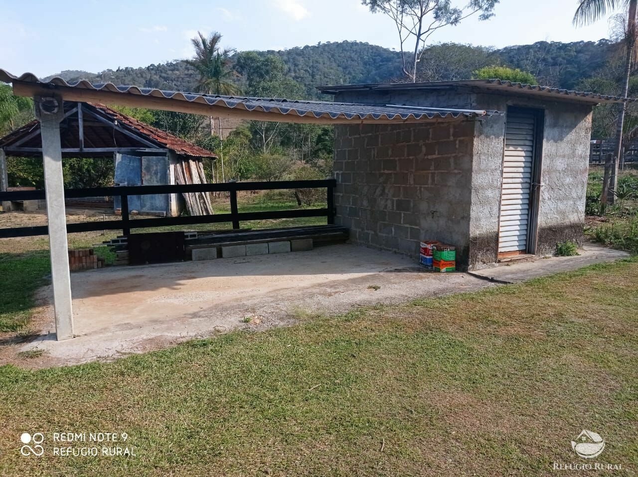 Sítio de 4 ha em Monteiro Lobato, SP